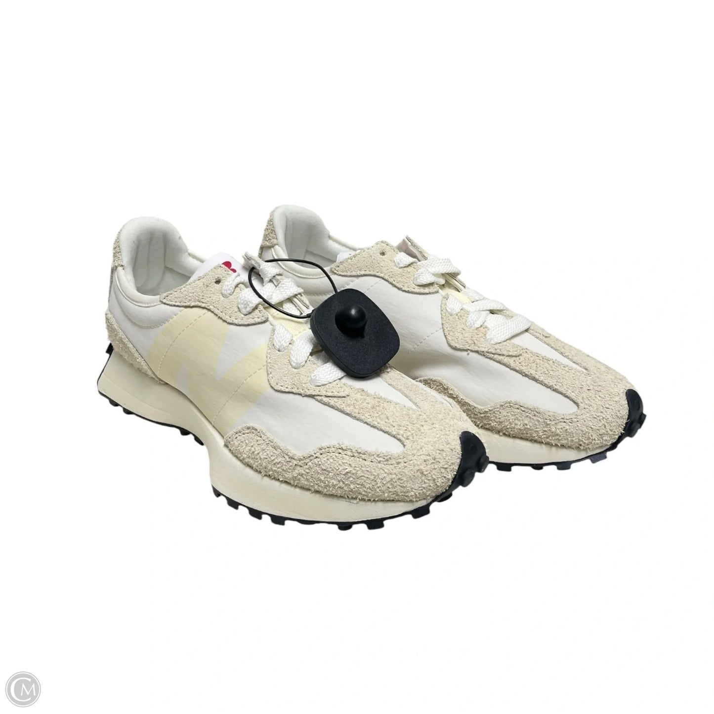 Shoes Sneakers By New Balance In Cream, Size: 10