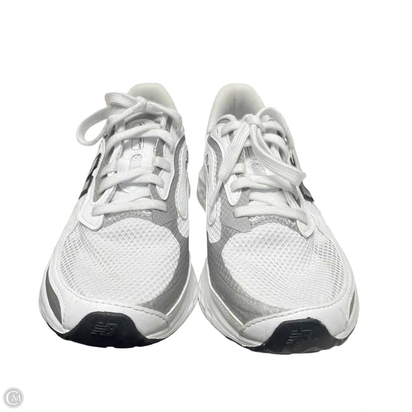 Shoes Athletic By New Balance In Grey & White, Size: 9