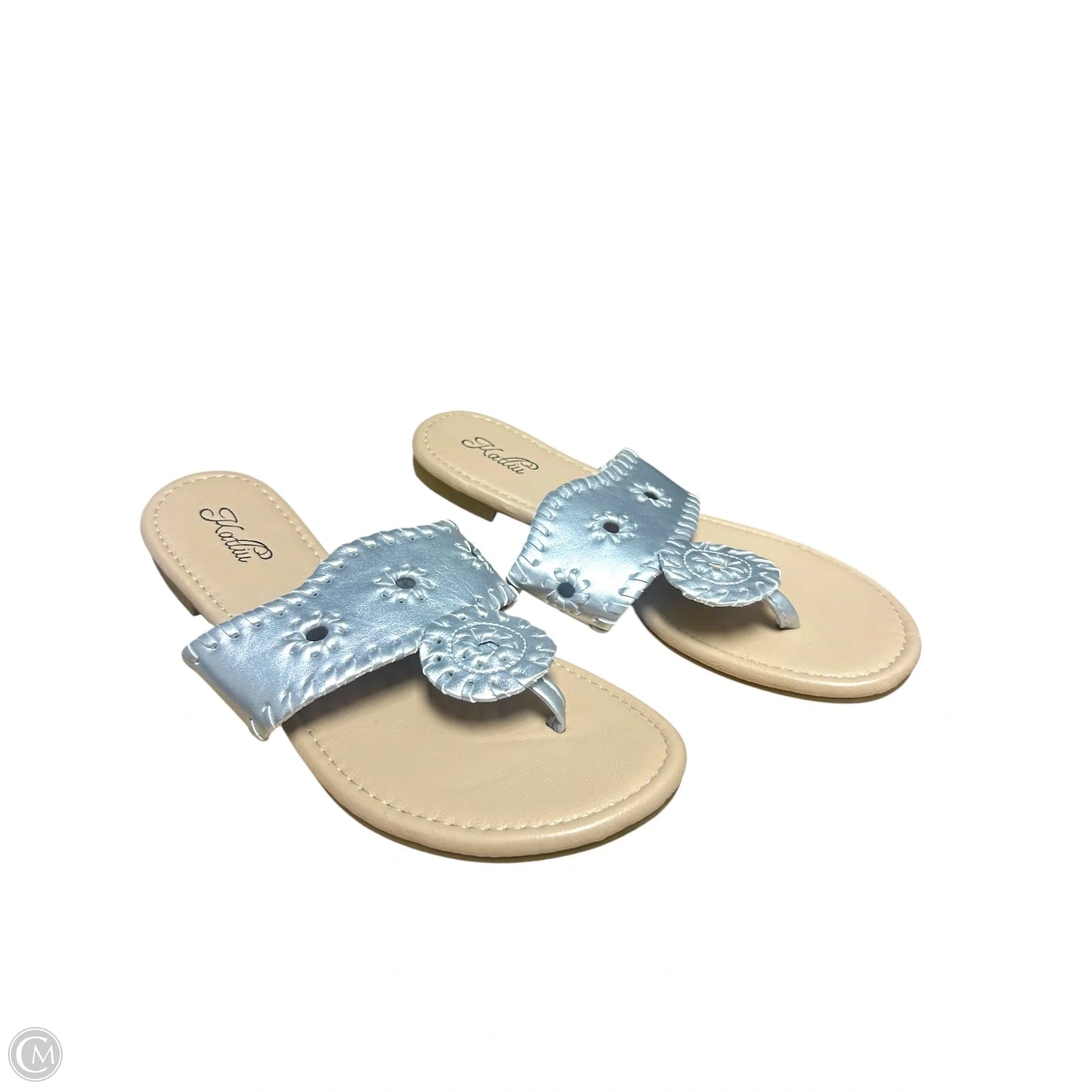 Sandals Flats By KATLIU In Silver & Tan, Size: 7
