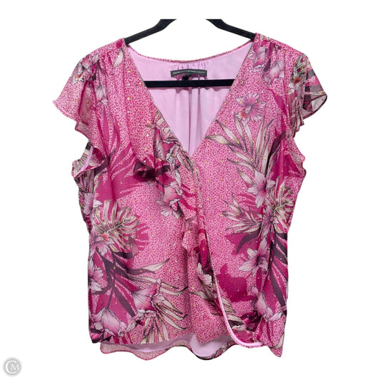 Top Short Sleeve By White House Black Market In Floral Print, Size: 16
