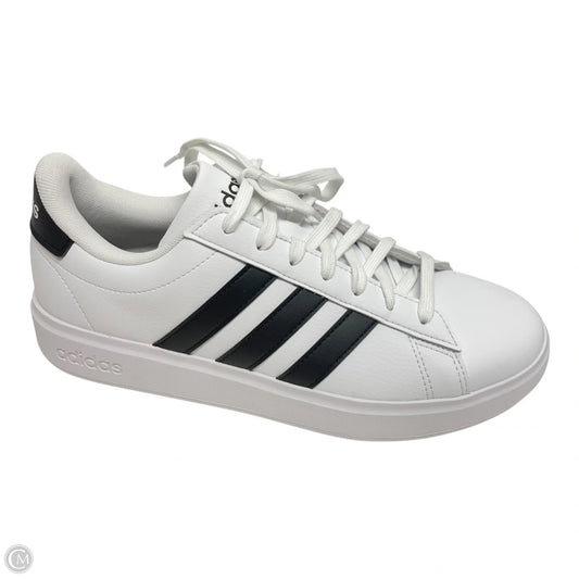 Shoes Sneakers By Adidas In Black & White, Size: 9