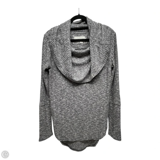 Sweater By Clothes Mentor In Grey, Size: L
