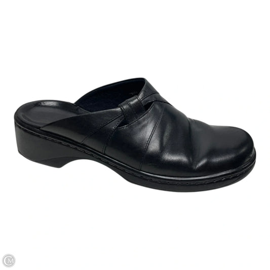 Shoes Flats By Clarks In Black, Size: 7.5