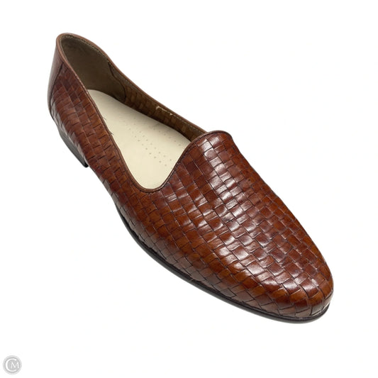 Shoes Flats By trotters  In Brown, Size: 11