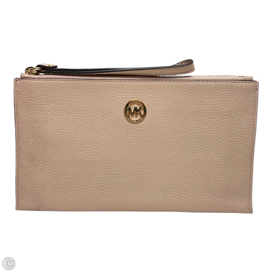 Wristlet Designer By Michael Kors, Size: Large