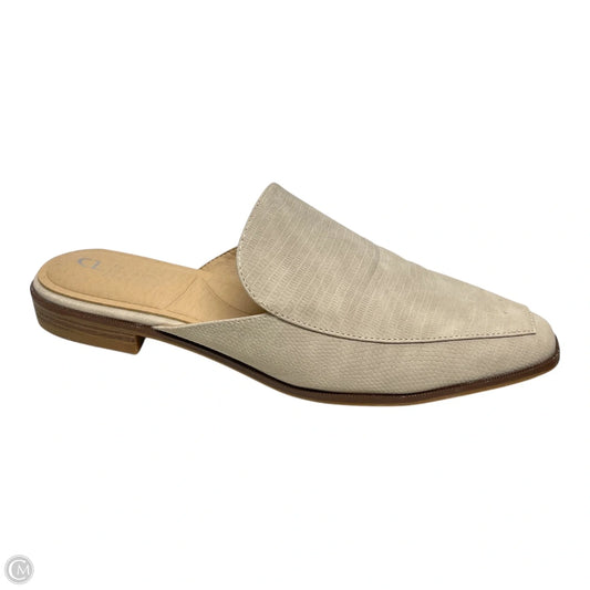 Shoes Flats By Cl By Chinese Laundry In Beige, Size: 9.5