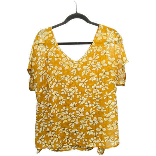 Top Short Sleeve By Cabi In Floral Print, Size: S