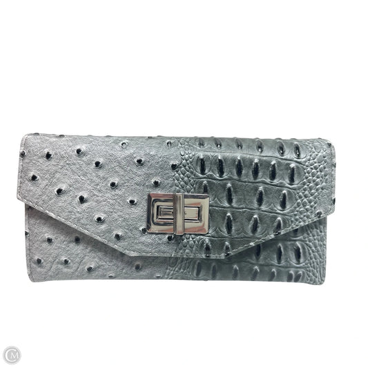 Wallet By Clothes Mentor, Size: Large