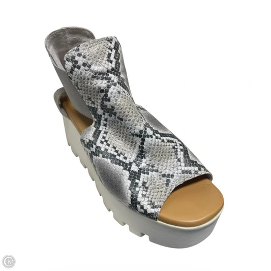 Sandals Heels By PIAMPIANO In Snakeskin Print, Size: 8.5