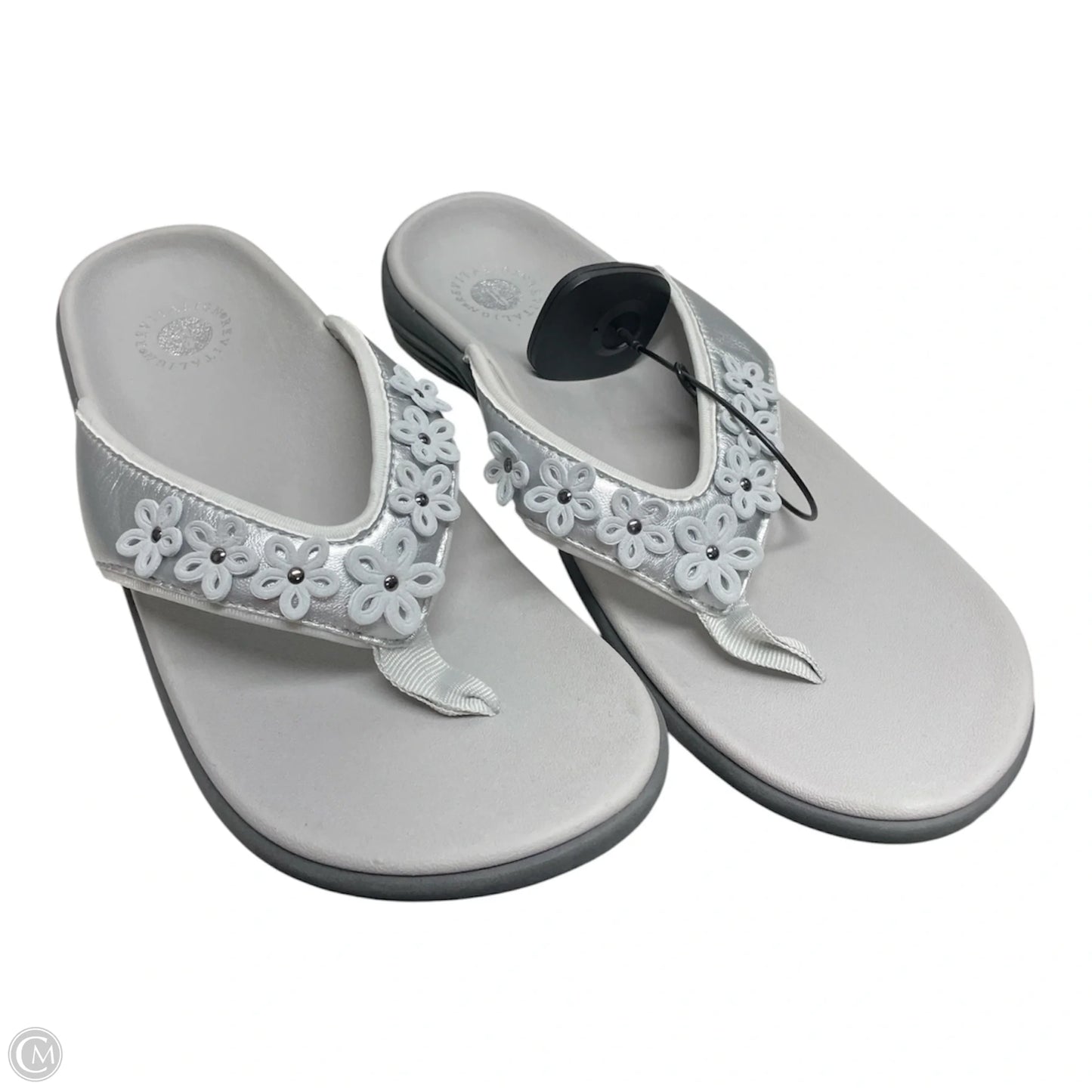 Sandals Flats By REVITALIGN In Grey, Size: 10