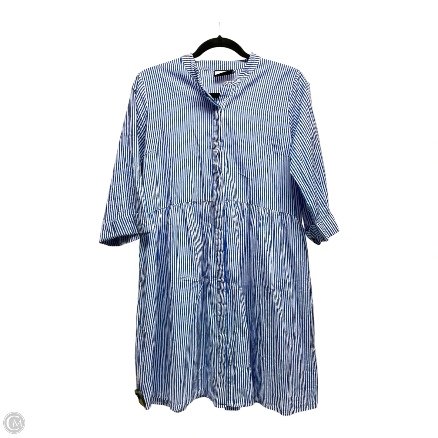 Dress Casual Short By Tuckernuck In Striped Pattern, Size: M