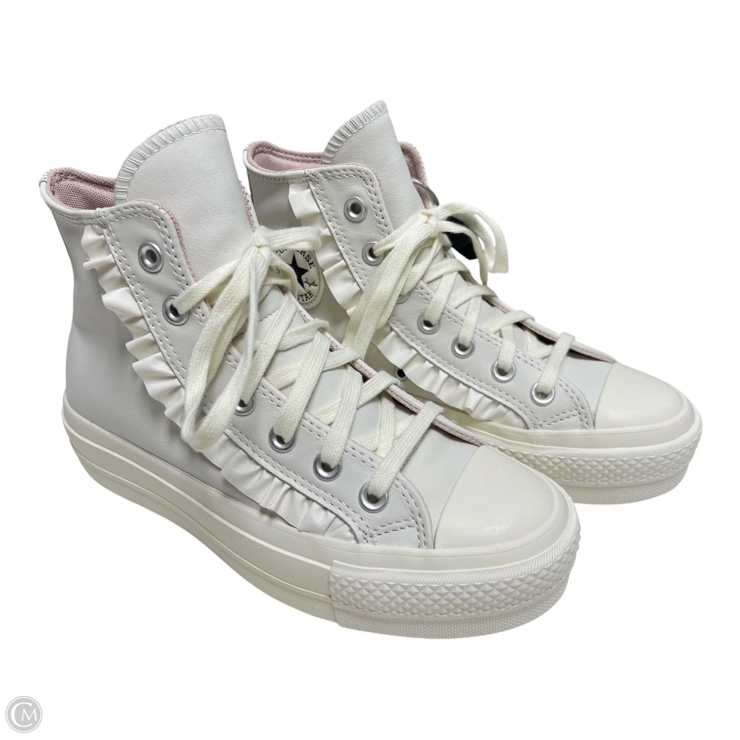Shoes Sneakers By Converse In Ivory, Size: 5.5