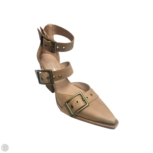 Shoes Heels Block By Jeffrey Campbell In Tan, Size: 10