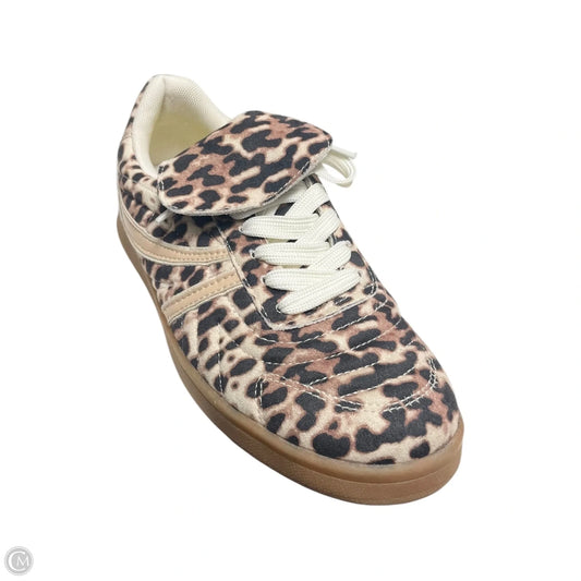 Shoes Sneakers By Steve Madden In Animal Print, Size: 6