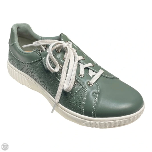 Shoes Sneakers By Clarks In Green, Size: 8