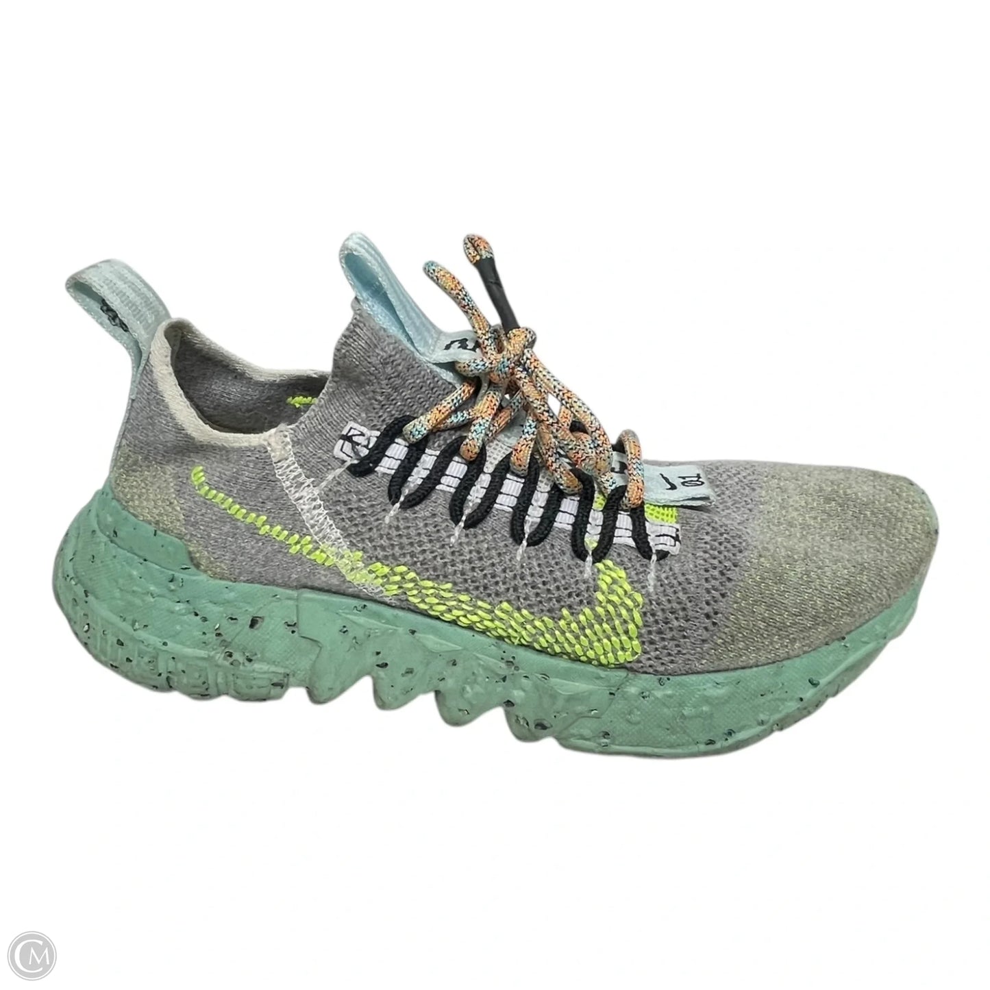 Shoes Sneakers By Nike In Green & Grey, Size: 5.5
