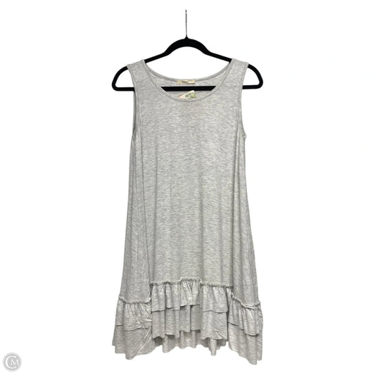 Top Sleeveless By Easel In Grey, Size: L