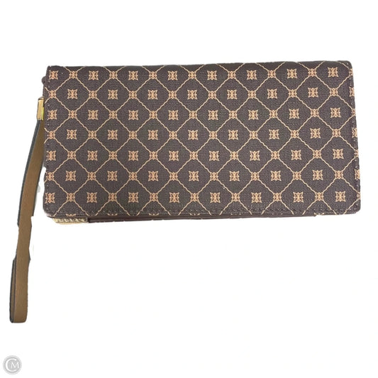 Wristlet By Clothes Mentor, Size: Medium