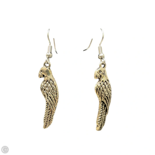 Earrings Dangle/drop By Clothes Mentor