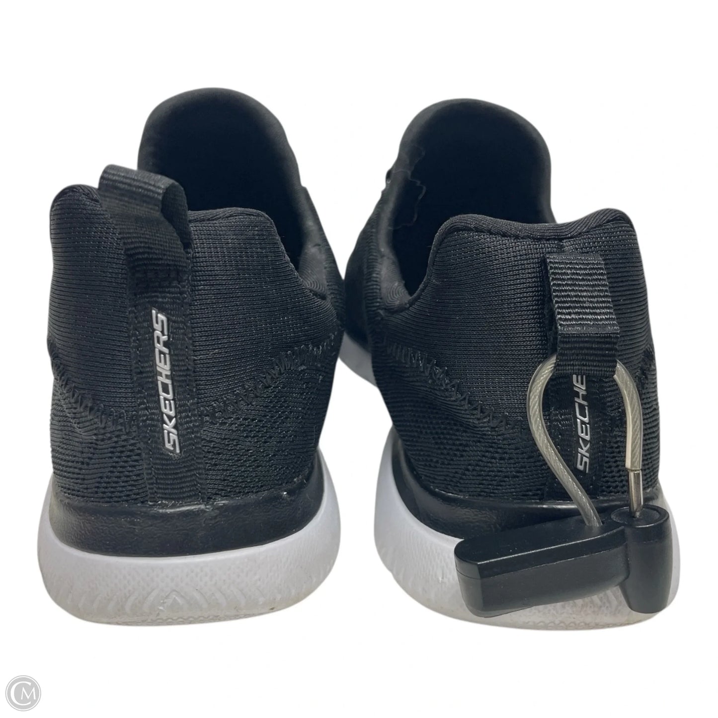 Shoes Sneakers By Skechers In Black & White, Size: 7.5