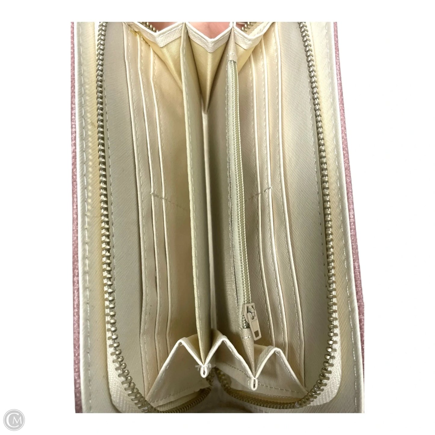 Wallet By Clothes Mentor, Size: Medium