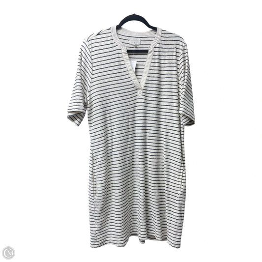 Dress Casual Short By Lou And Grey In Striped Pattern, Size: L