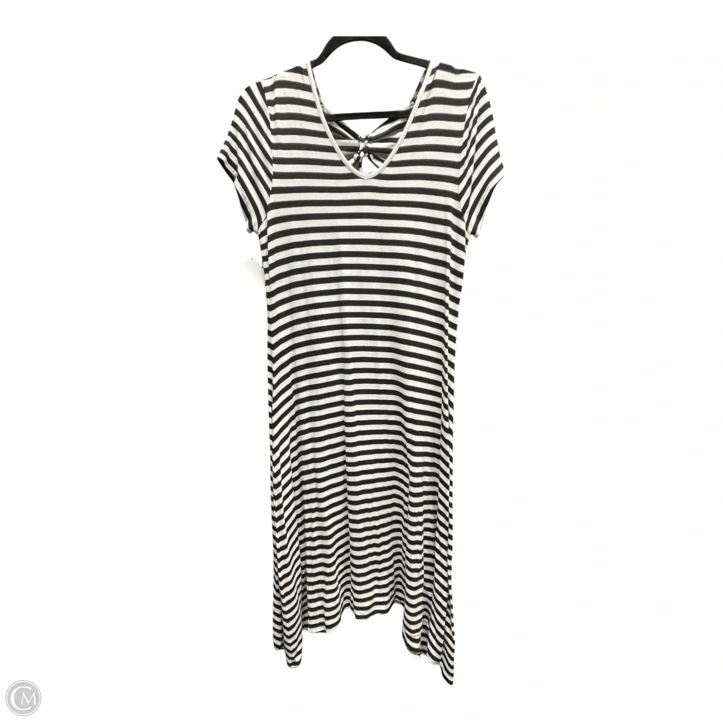 Dress Casual Short By Chicos In Black & White, Size: M