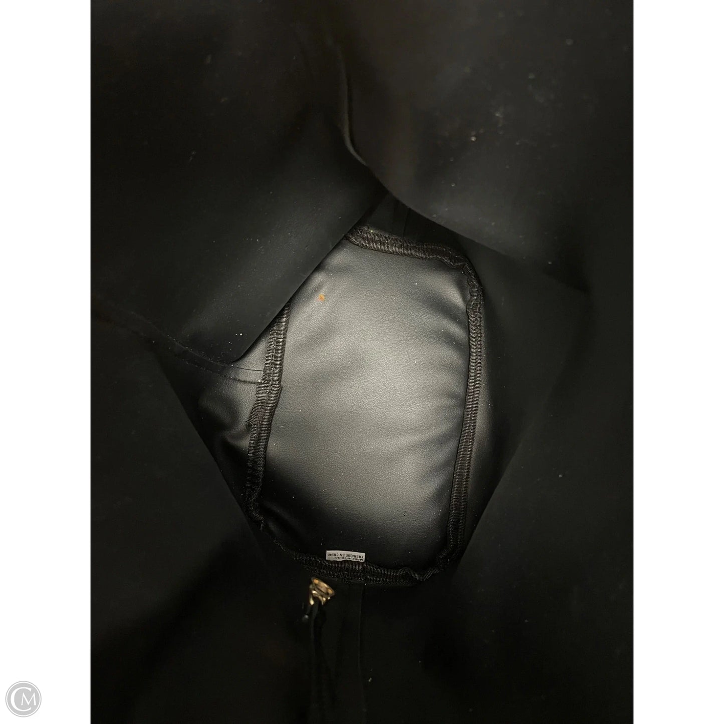 Handbag By Clothes Mentor, Size: Medium