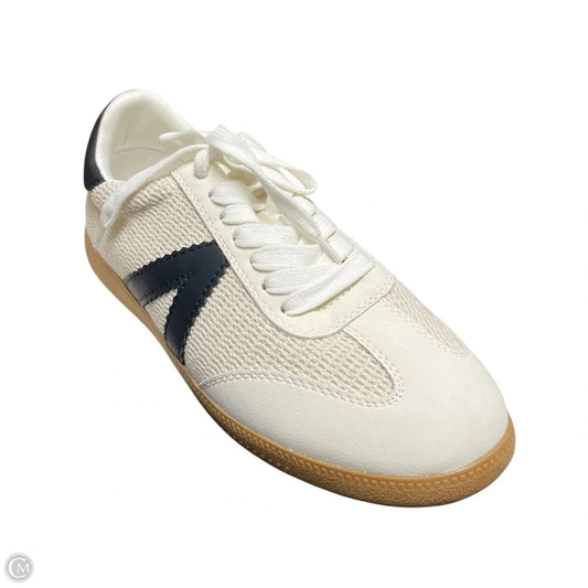 Shoes Sneakers By Mia In Black & White, Size: 8