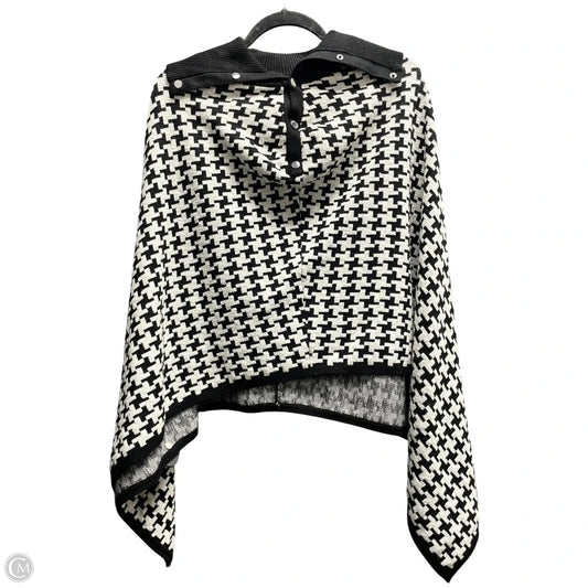 Poncho By Chicos In Black & White, Size: M