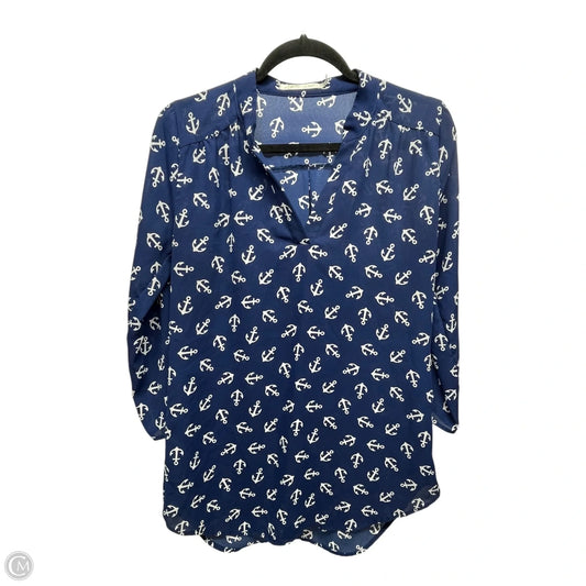 Top Long Sleeve By Liberty Love In Blue & White, Size: S
