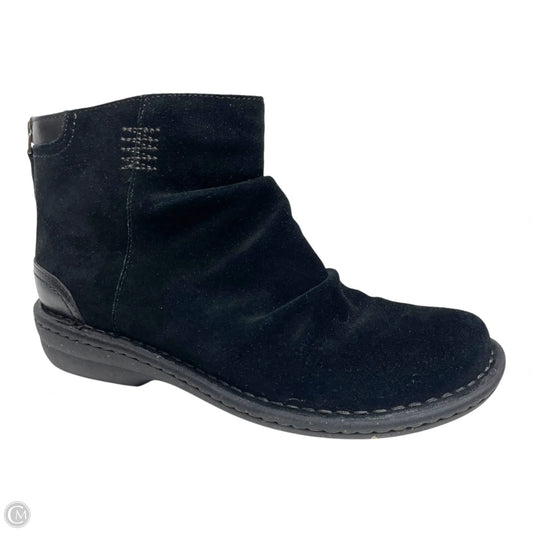 Boots Ankle Flats By Clarks In Black, Size: 8