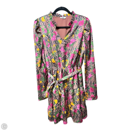 Dress Casual Short By AVARA In Multi-colored, Size: L