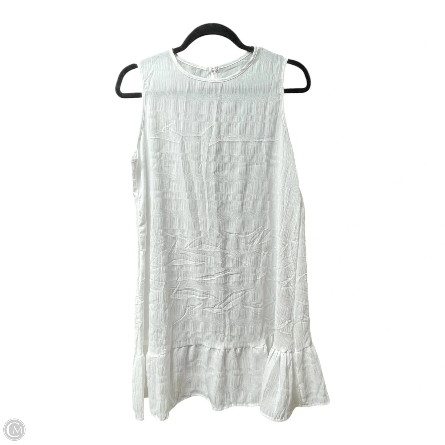 Dress Casual Short By Clothes Mentor In White, Size: S