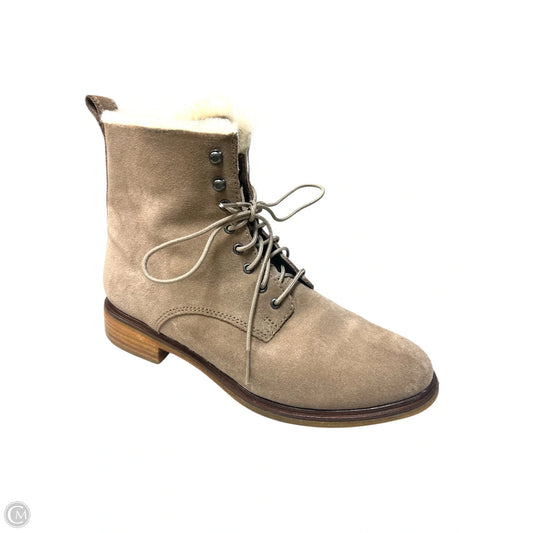 Boots Ankle Flats By Clarks In Taupe, Size: 8.5