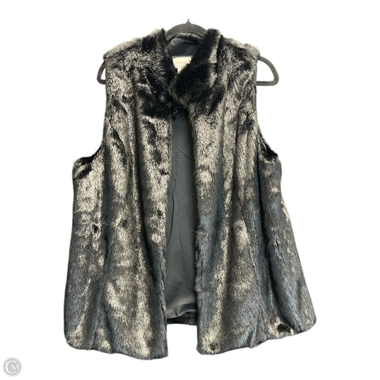 Vest Faux Fur & Sherpa By Chicos In Black, Size: L