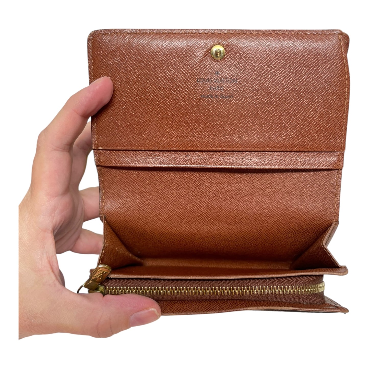 Wallet Luxury Designer By Louis Vuitton, Size: Medium