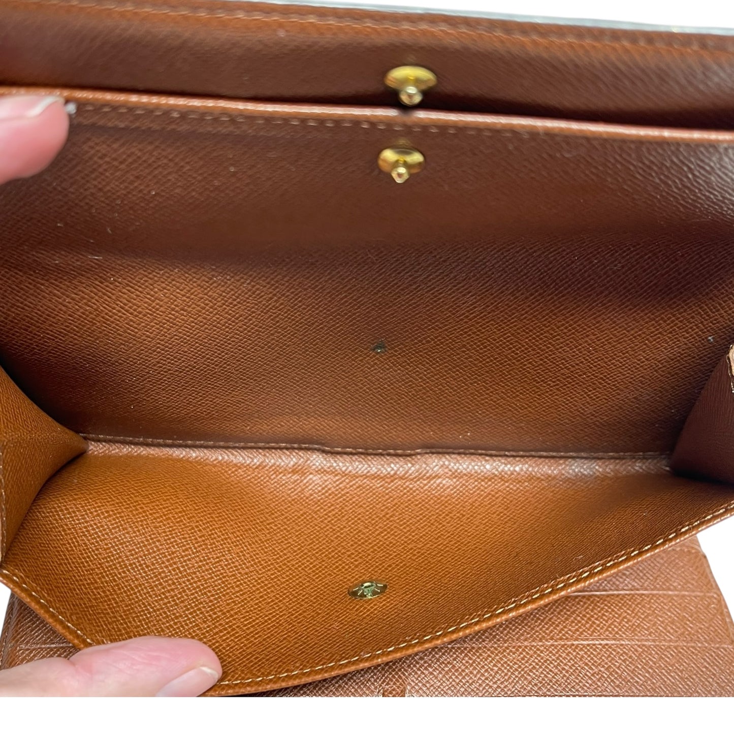 Wallet Luxury Designer By Louis Vuitton, Size: Large