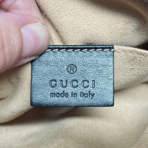Crossbody Luxury Designer By Gucci, Size: Small