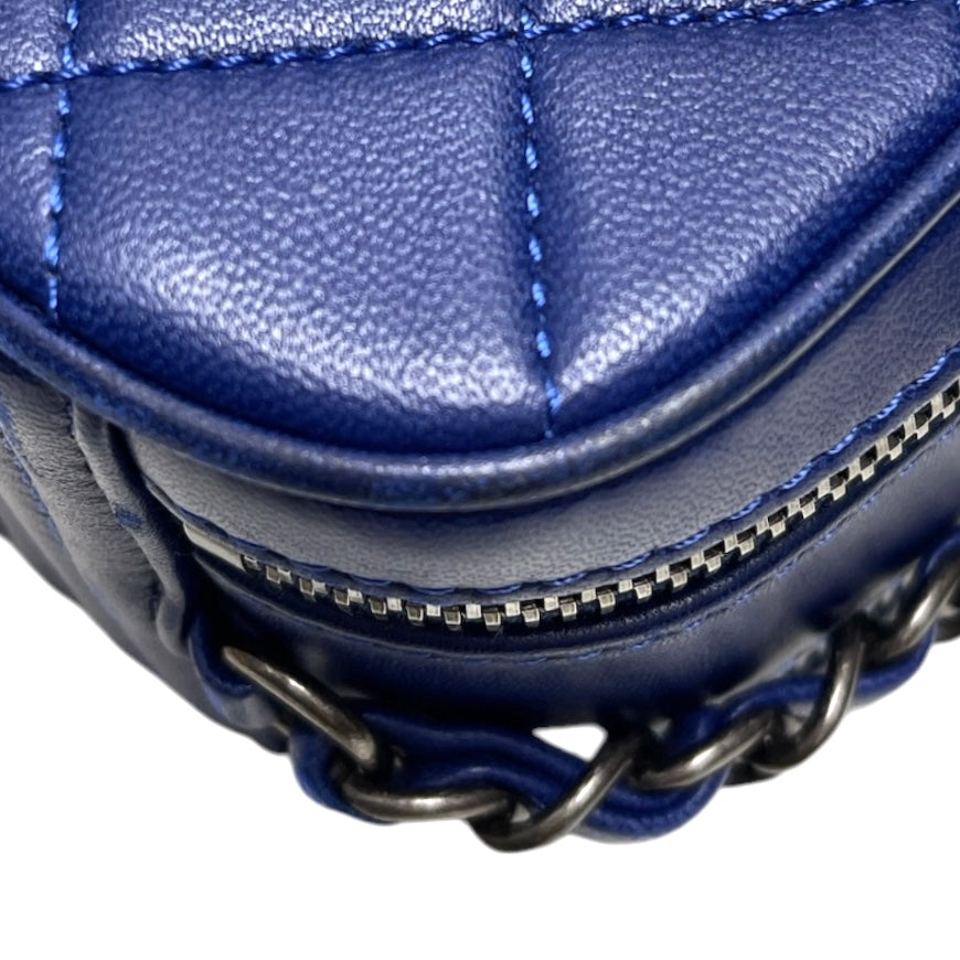 Crossbody Luxury Designer By Chanel, Size: Small