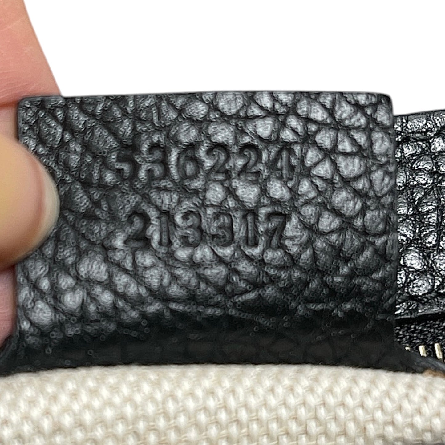 Crossbody Luxury Designer By Gucci, Size: Small