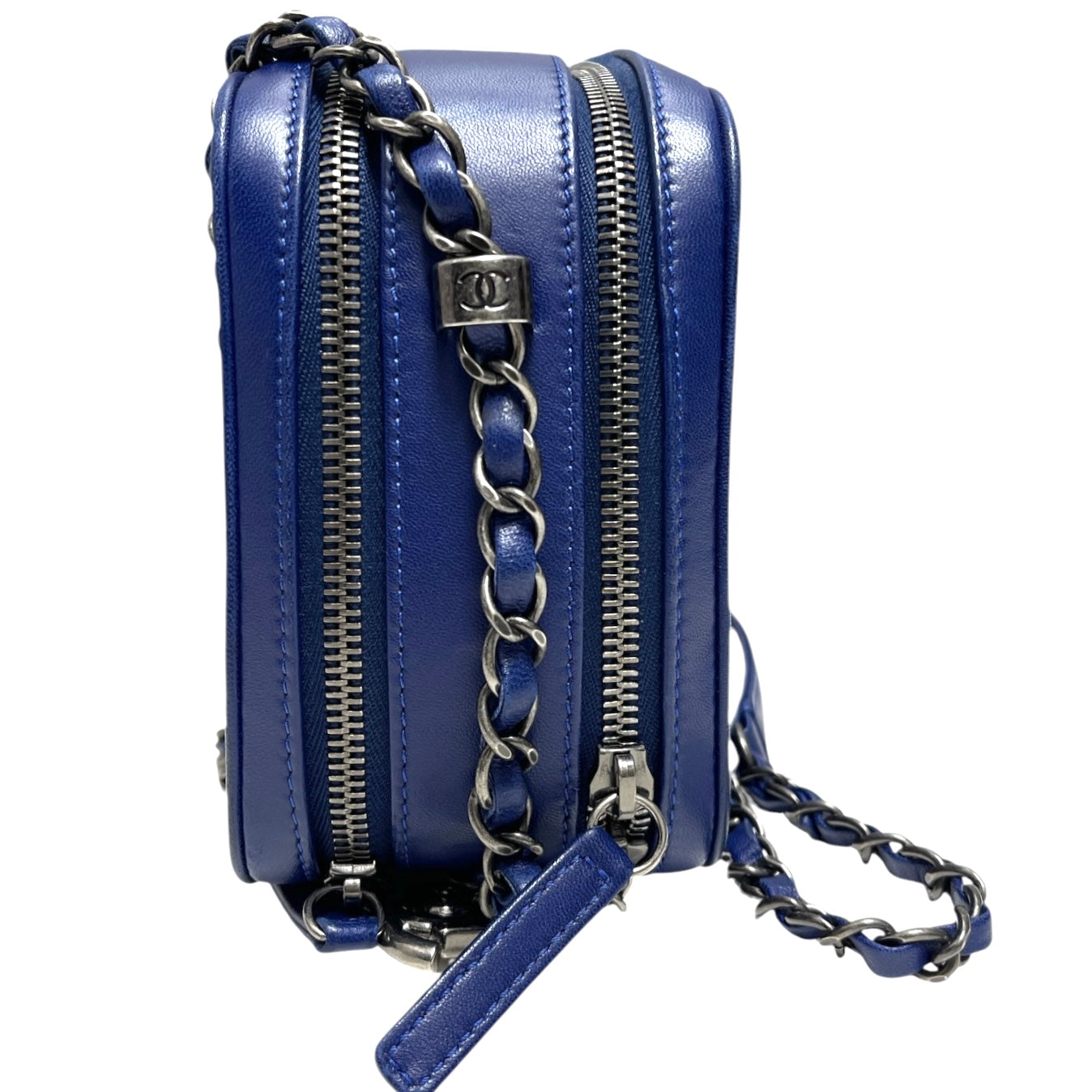 Crossbody Luxury Designer By Chanel, Size: Small