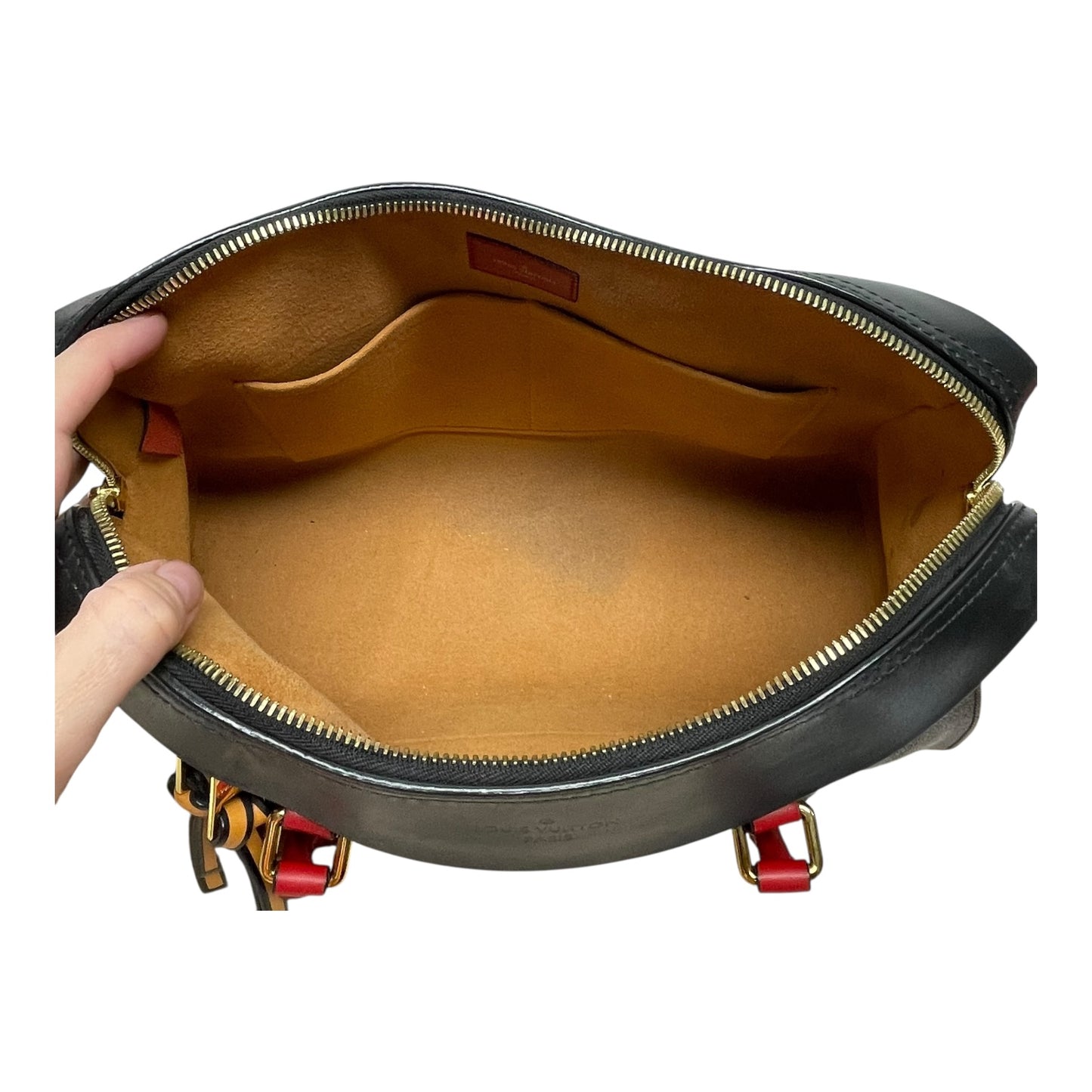 Crossbody Luxury Designer By Louis Vuitton, Size: Large