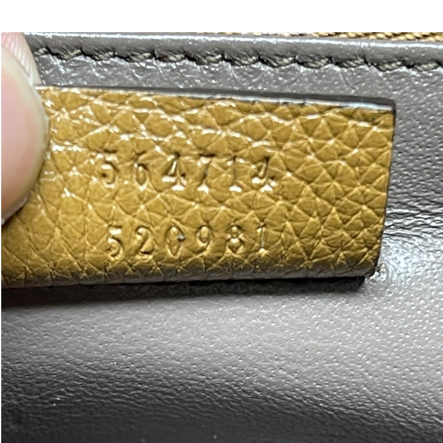 Handbag Luxury Designer By Gucci, Size: Large