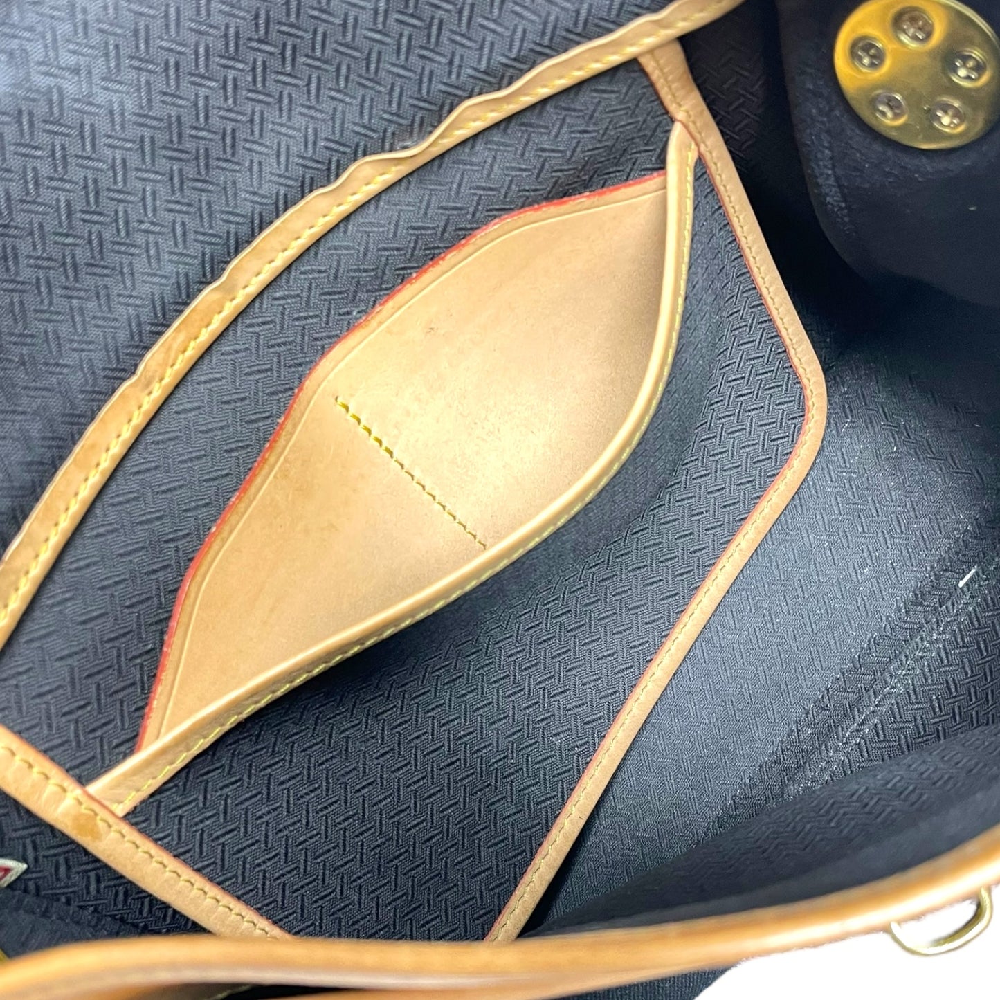 Crossbody Designer By Dooney And Bourke, Size: Medium