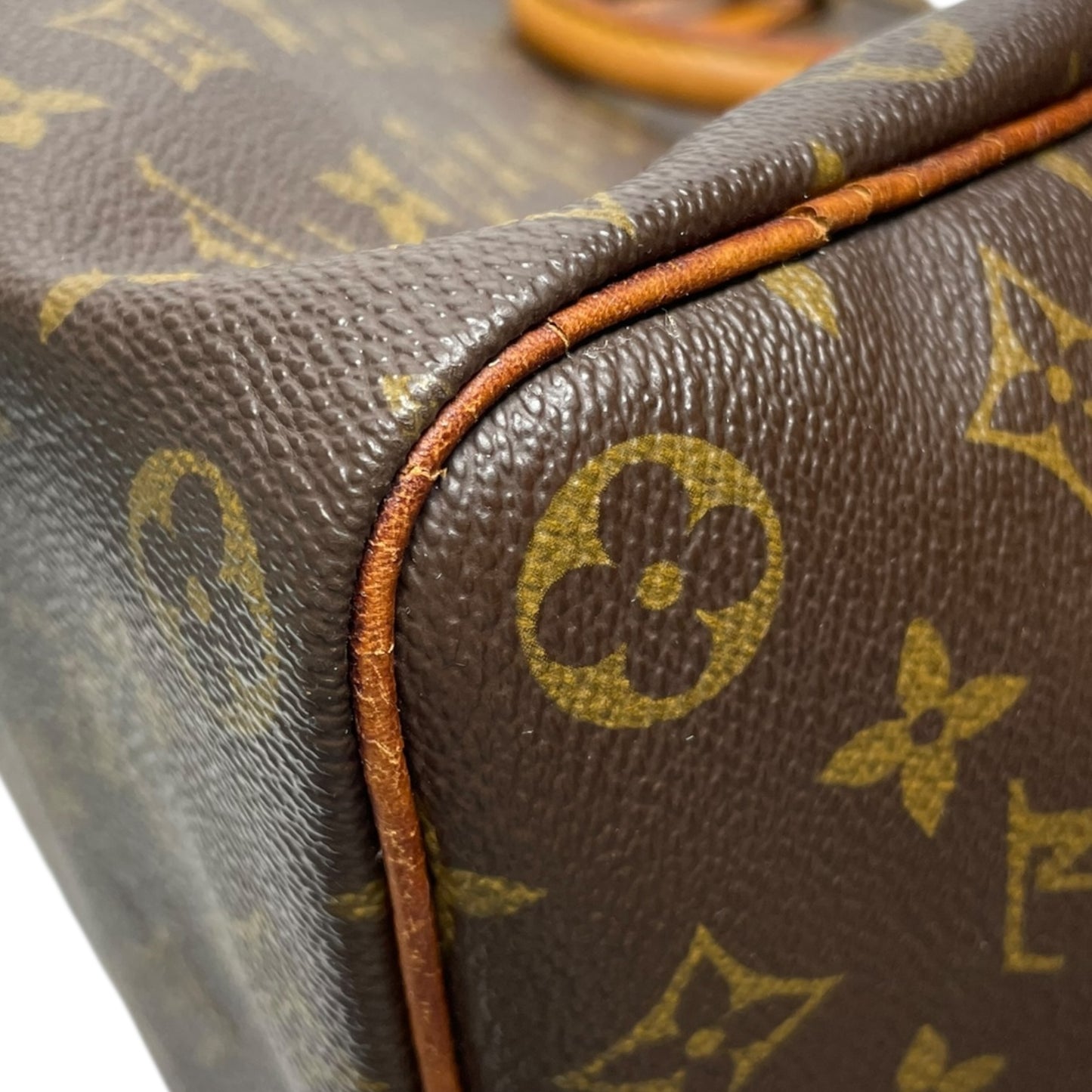 Duffle And Weekender Luxury Designer By Louis Vuitton, Size: Medium