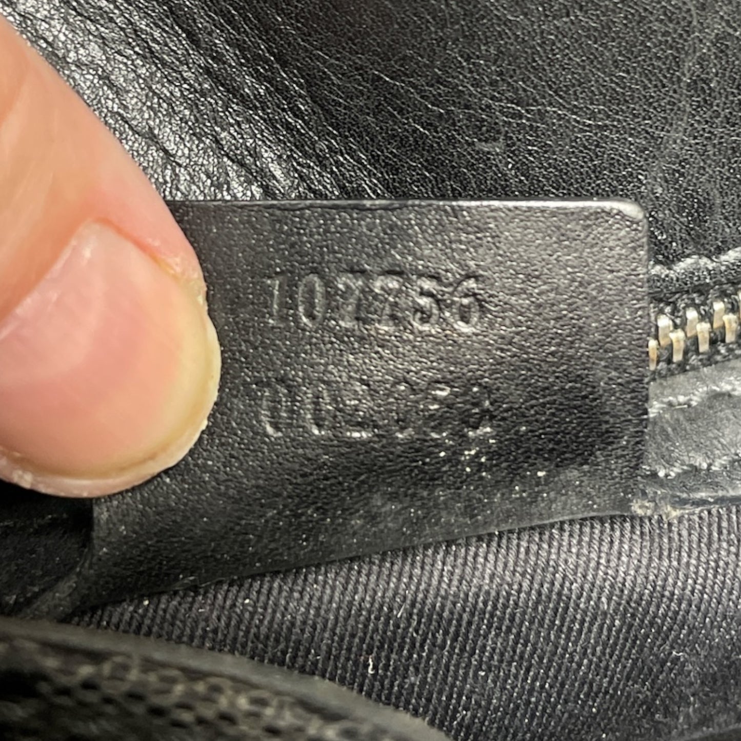 Tote Luxury Designer By Gucci, Size: Large