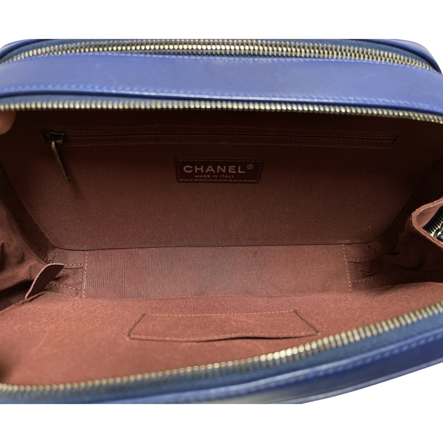 Crossbody Luxury Designer By Chanel, Size: Small