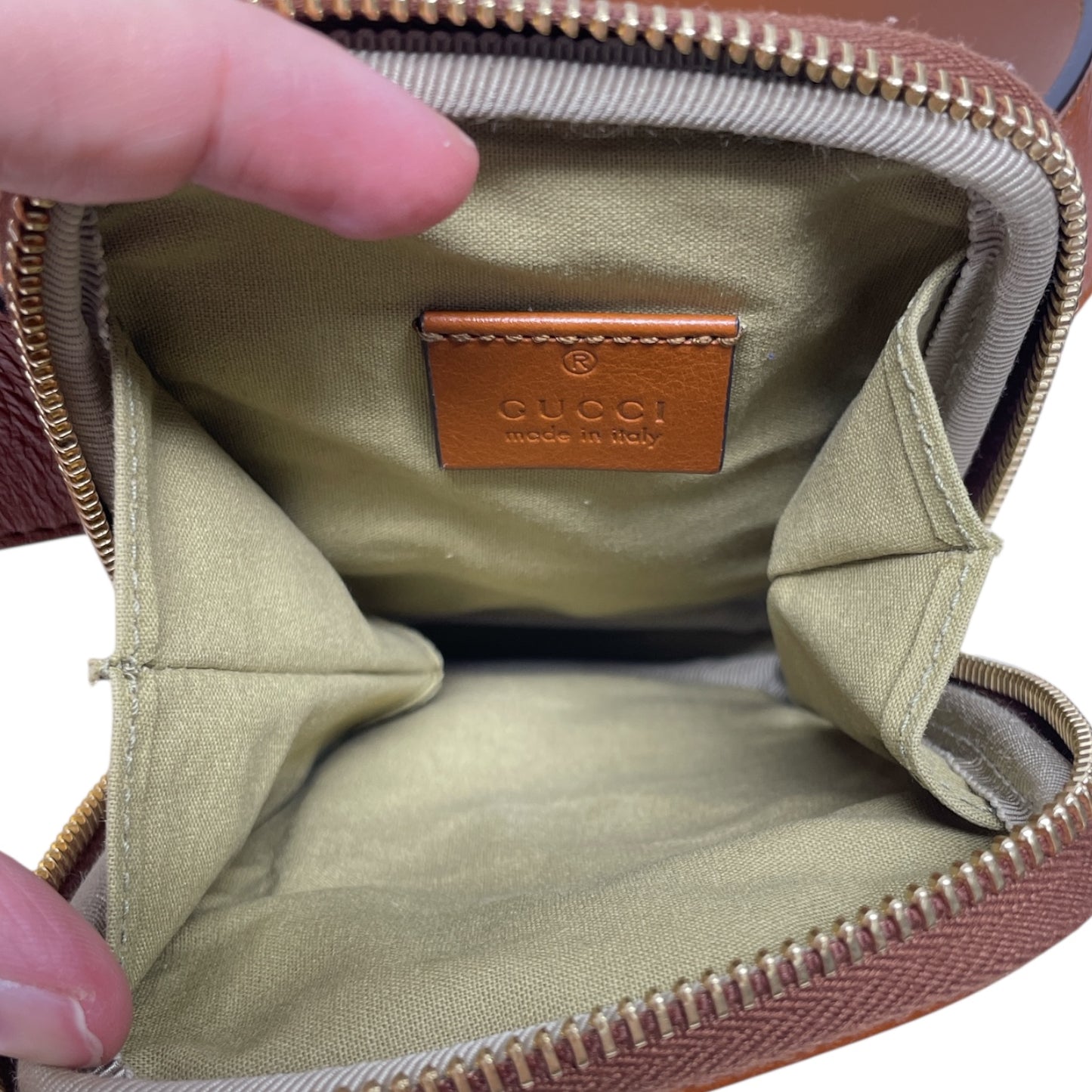 Belt Bag Luxury Designer By Gucci, Size: Medium